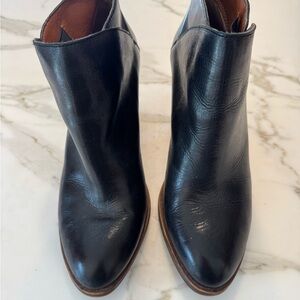 Lucky Brand Black Leather Ankle Booties